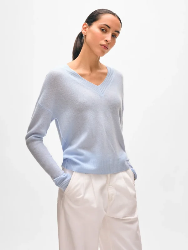 Cashmere Featherweight Vneck | Pale Mist - Image 2