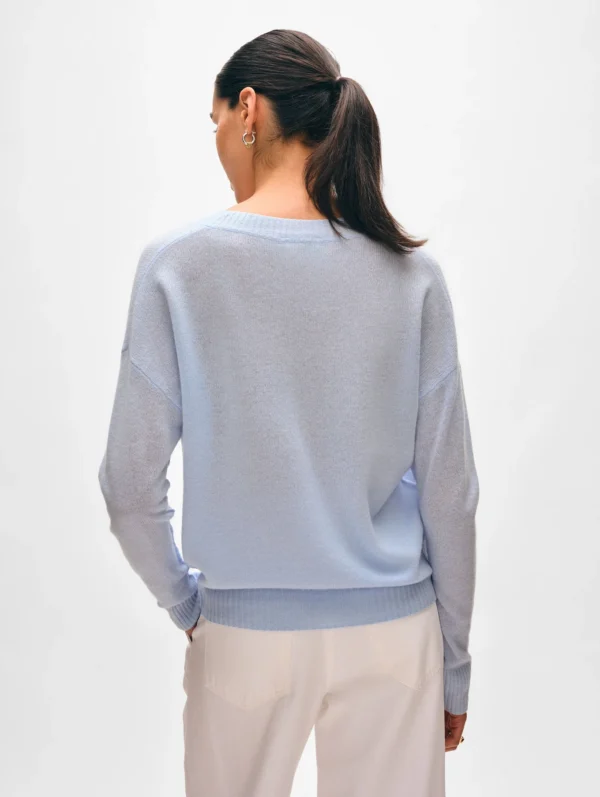 Cashmere Featherweight Vneck | Pale Mist - Image 3