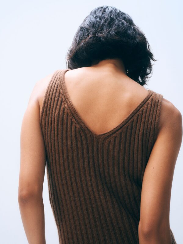 Ribbed Midi Dress | Umber - Image 7