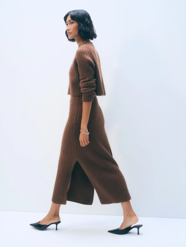 Cropped Ribbed Crew Sweater | Umber - Image 4