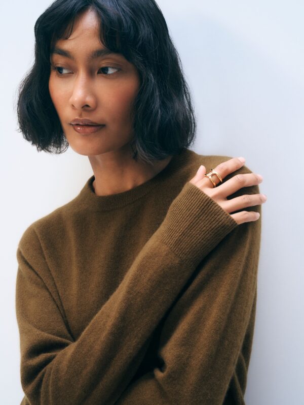 Cashmere Crewneck | Golden Brown - Image 3